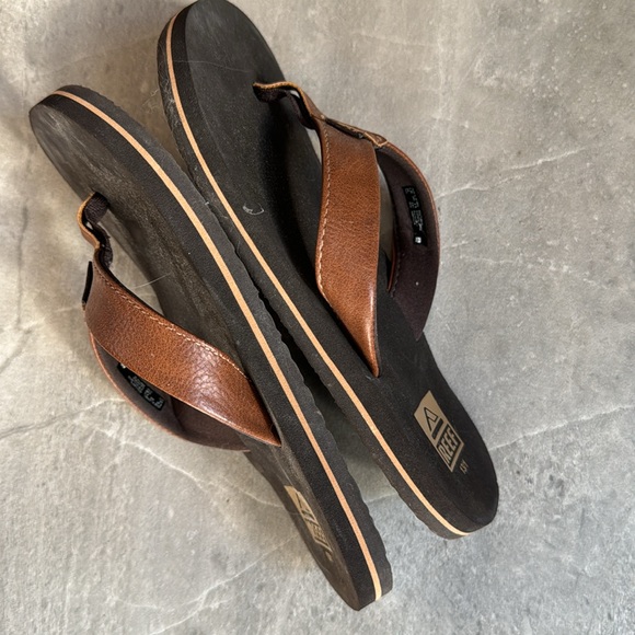 Reef Brown Flip Flops - 13C/1Y - Picture 4 of 5